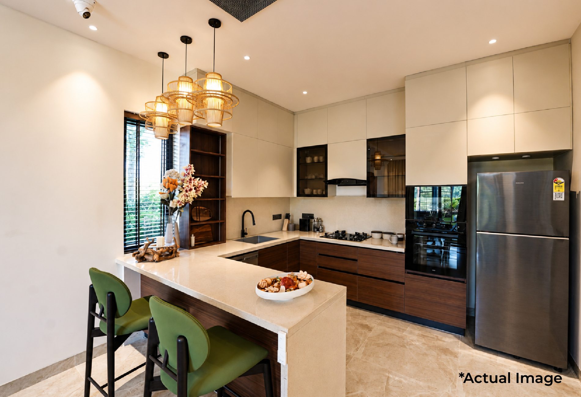 Kitchen with Extended Breakfast Counter